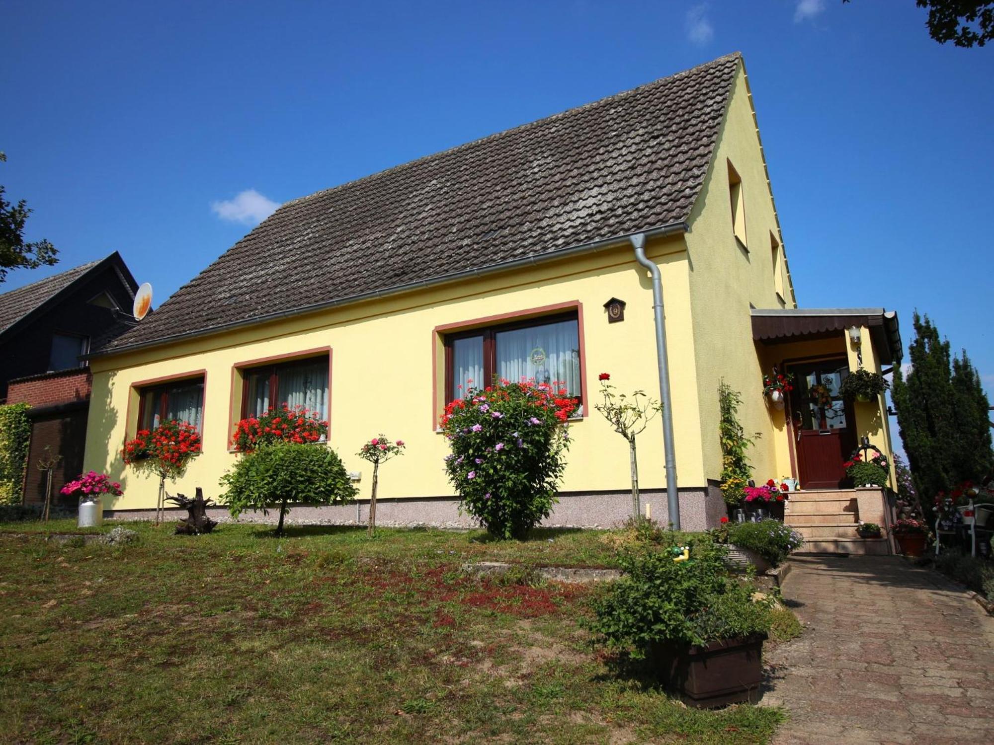 Ferienwohnung Familie Schmidt Bergen Auf Rugen Bagian luar foto