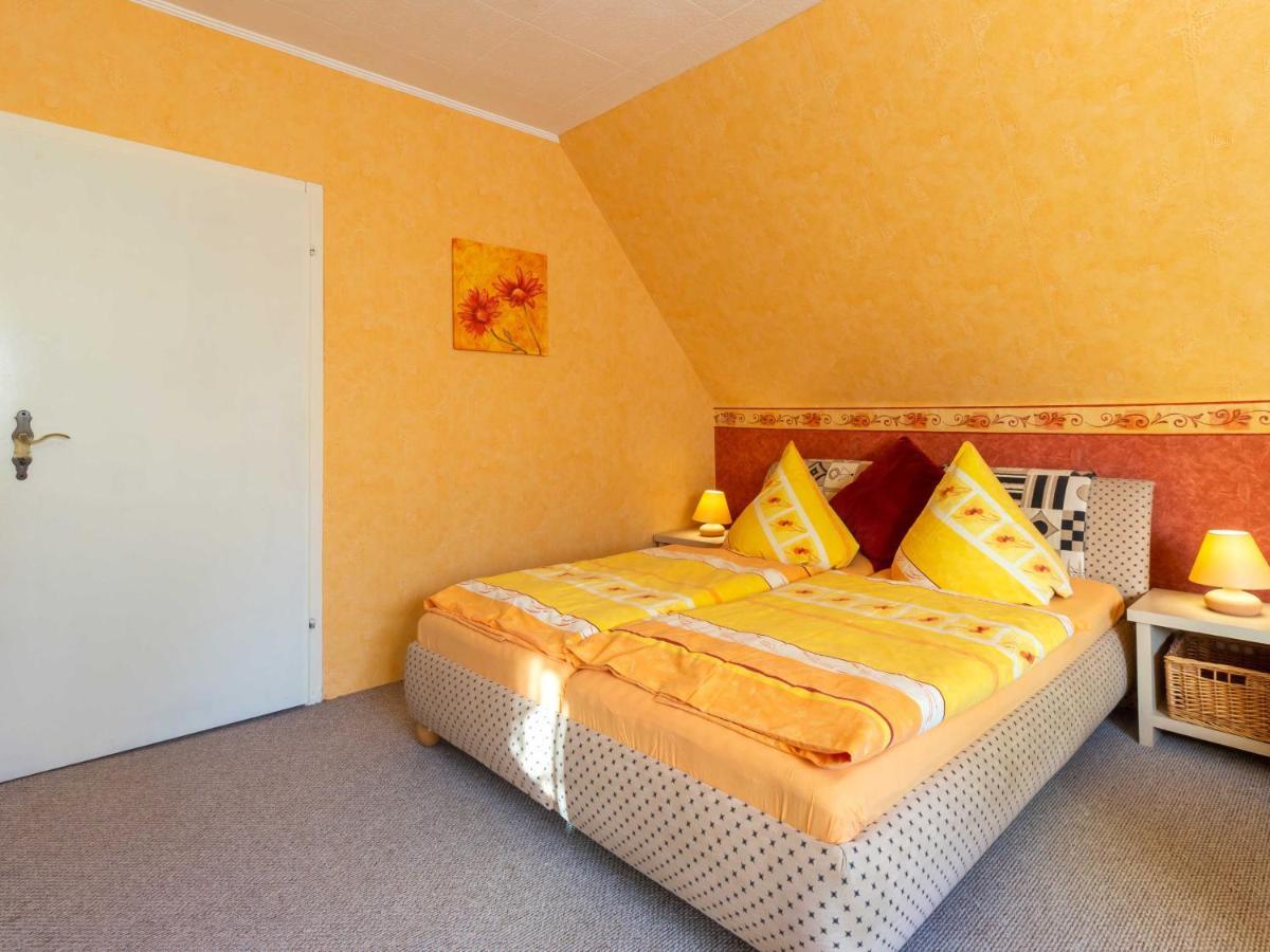 Ferienwohnung Familie Schmidt Bergen Auf Rugen Bagian luar foto